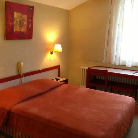 Le Jura Hotel