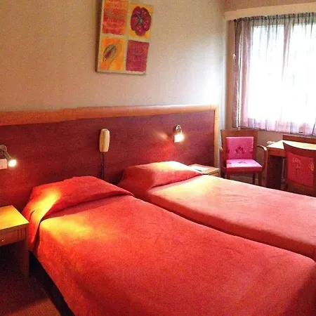 Le Jura Hotel 3*